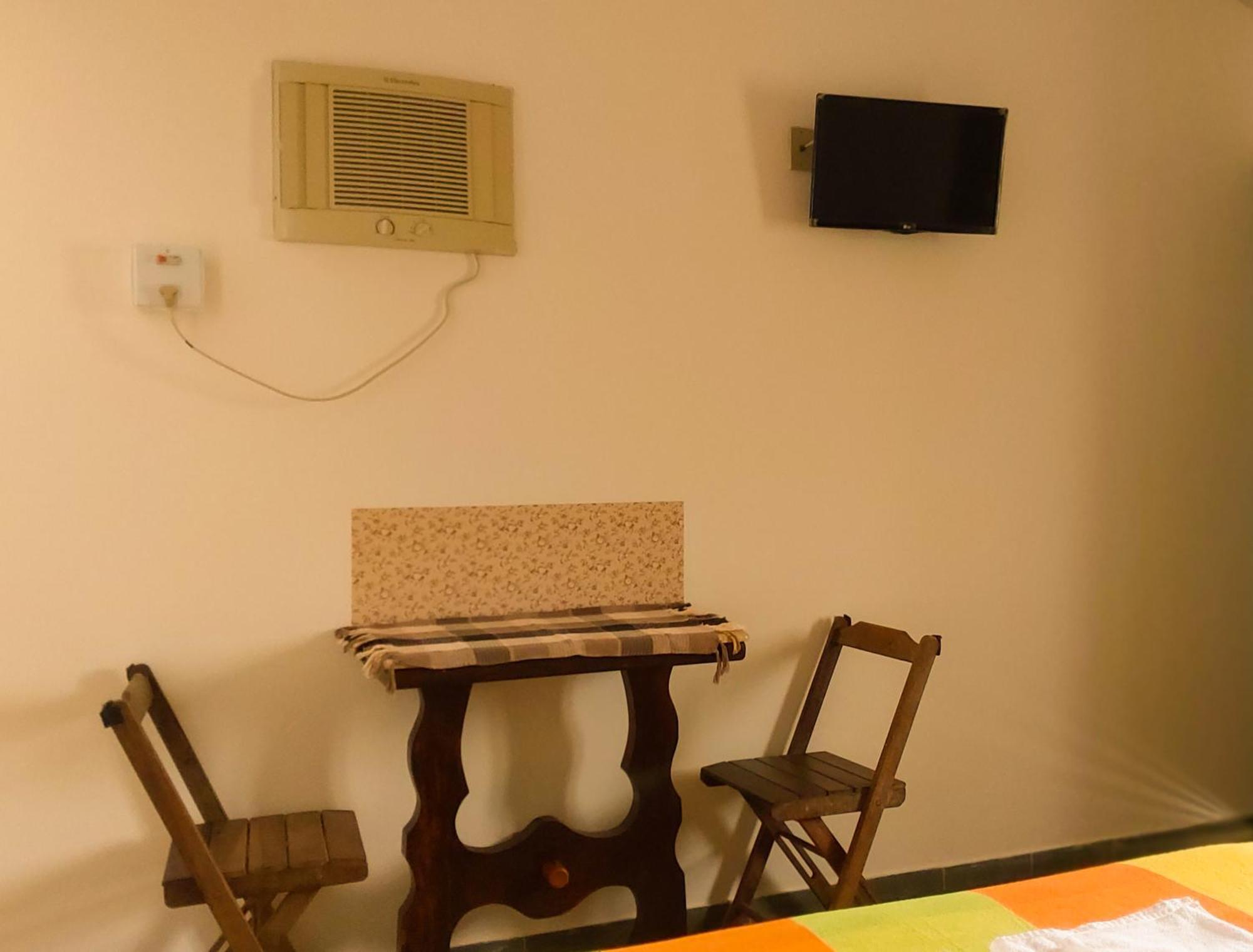 Studios Verdes Hospedagens เซาเปโดร ดา อัลเดรา ภายนอก รูปภาพ