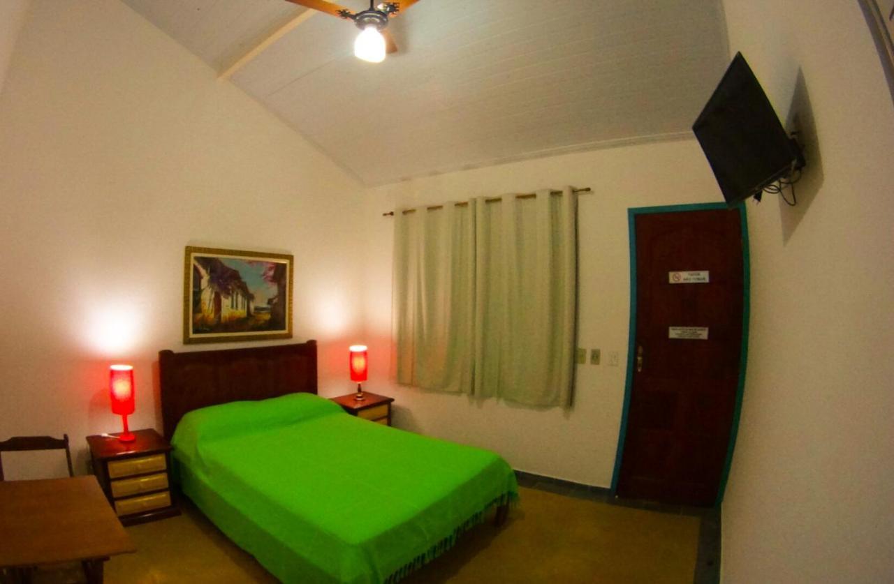Studios Verdes Hospedagens เซาเปโดร ดา อัลเดรา ภายนอก รูปภาพ